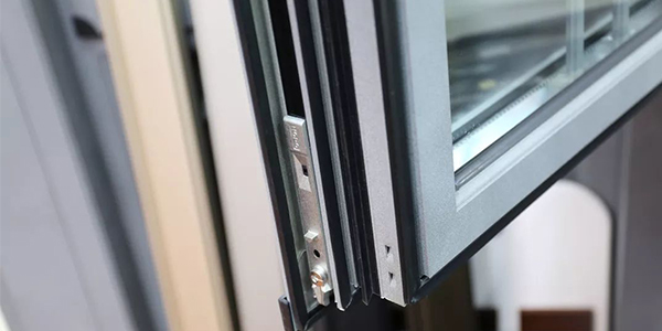 废铝合金破碎机&mdash;&mdash;门窗回收处理神器