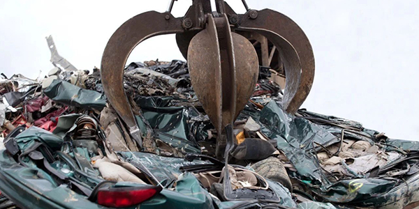 提高汽车拆解再利用效率，汽车外壳破碎机少不了