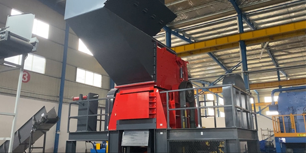 冲压废料破碎机，废旧金属绿色回收