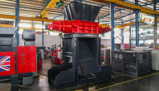 恩派特大型汽车壳破碎机&mdash;&mdash;解锁废旧汽车资源价值的绿色钥匙