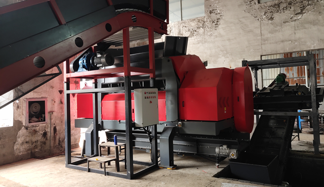 上海某铝业股份公司定制易拉罐破碎处理设备案例