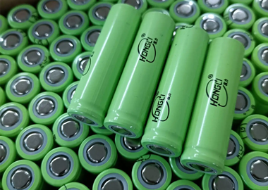圆柱电池