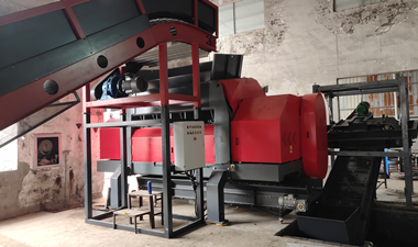 江苏某固废处理中心定制空罐废料破碎线案例